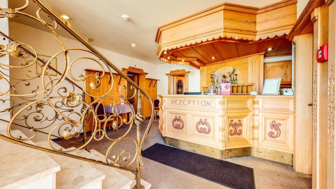 Schweizerhof Hotel Mels ภายนอก รูปภาพ