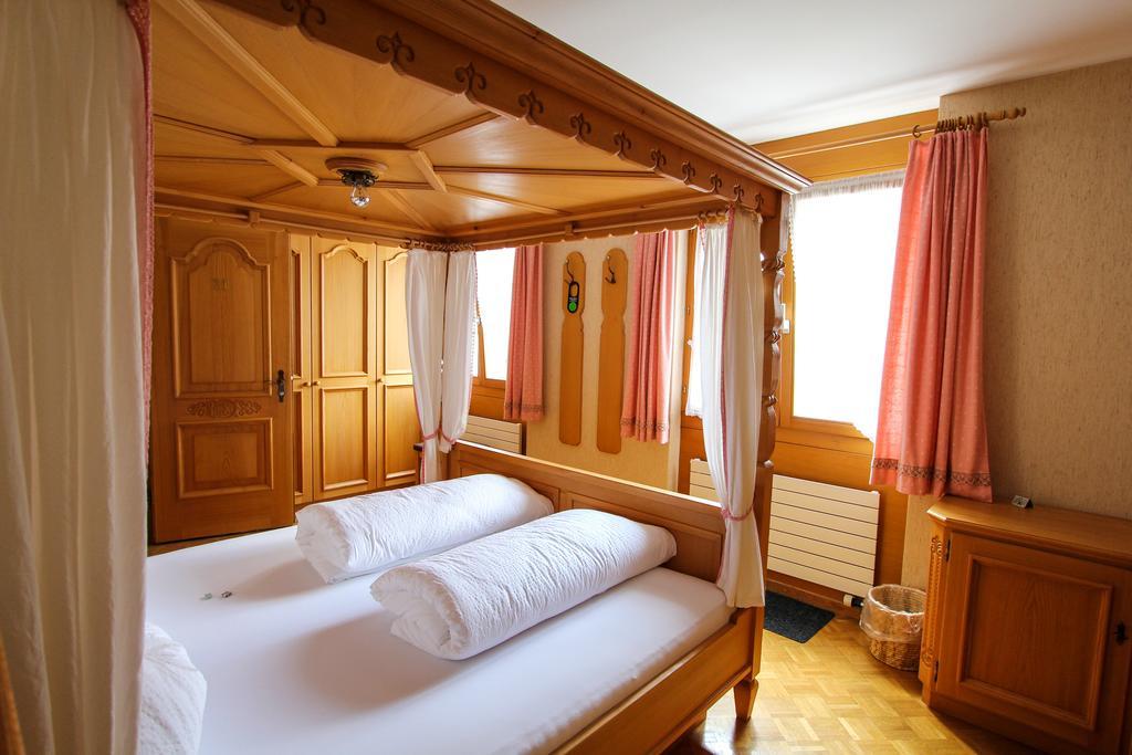 Schweizerhof Hotel Mels ภายนอก รูปภาพ